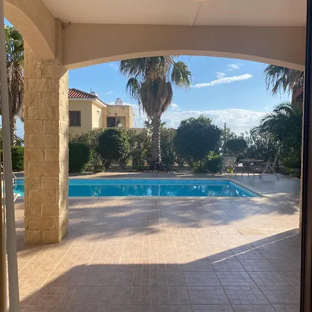 Villa Ariadni *