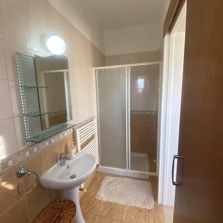 Ariadni Villa