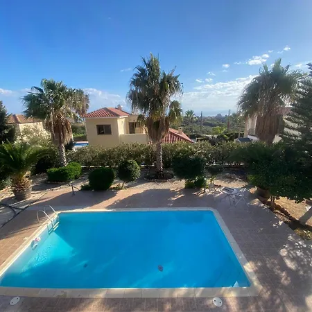 Ariadni * Pissouri